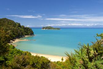 new zealand clearwater bay 123rf